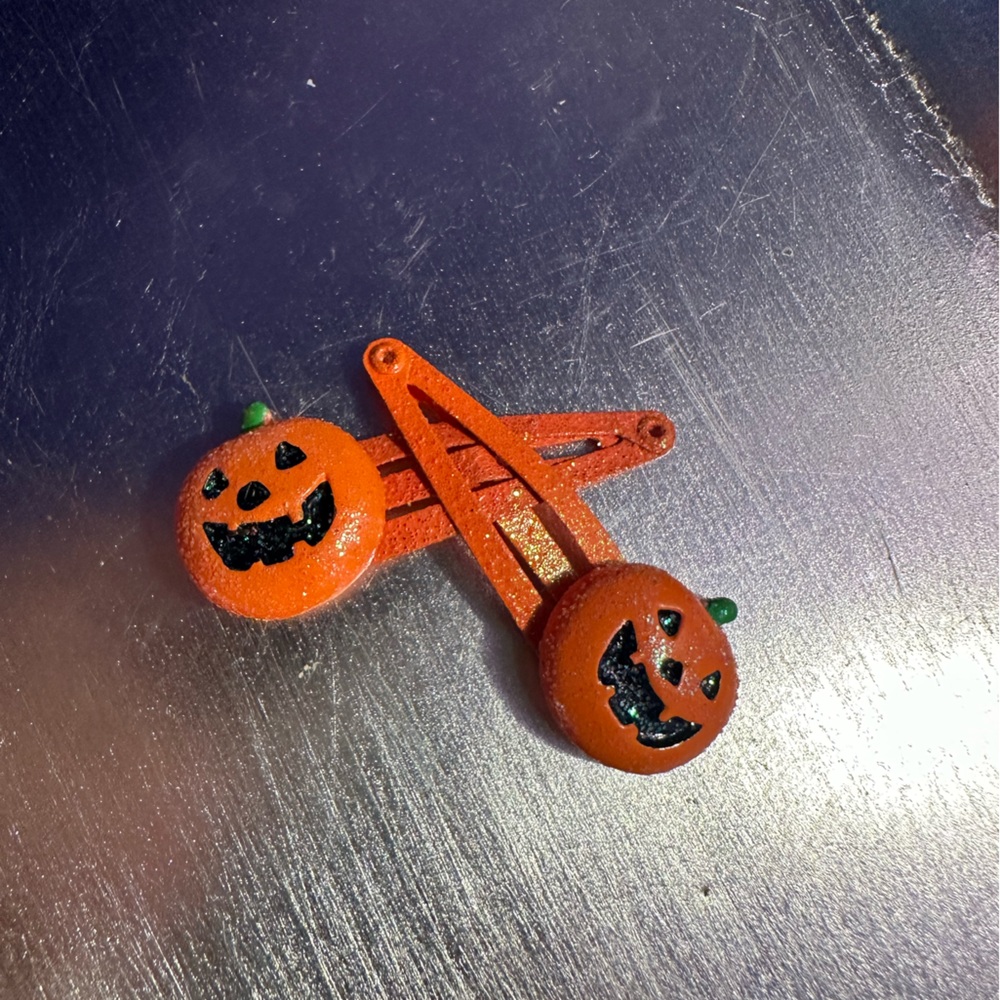 Sparkly Jack o lantern hair clips